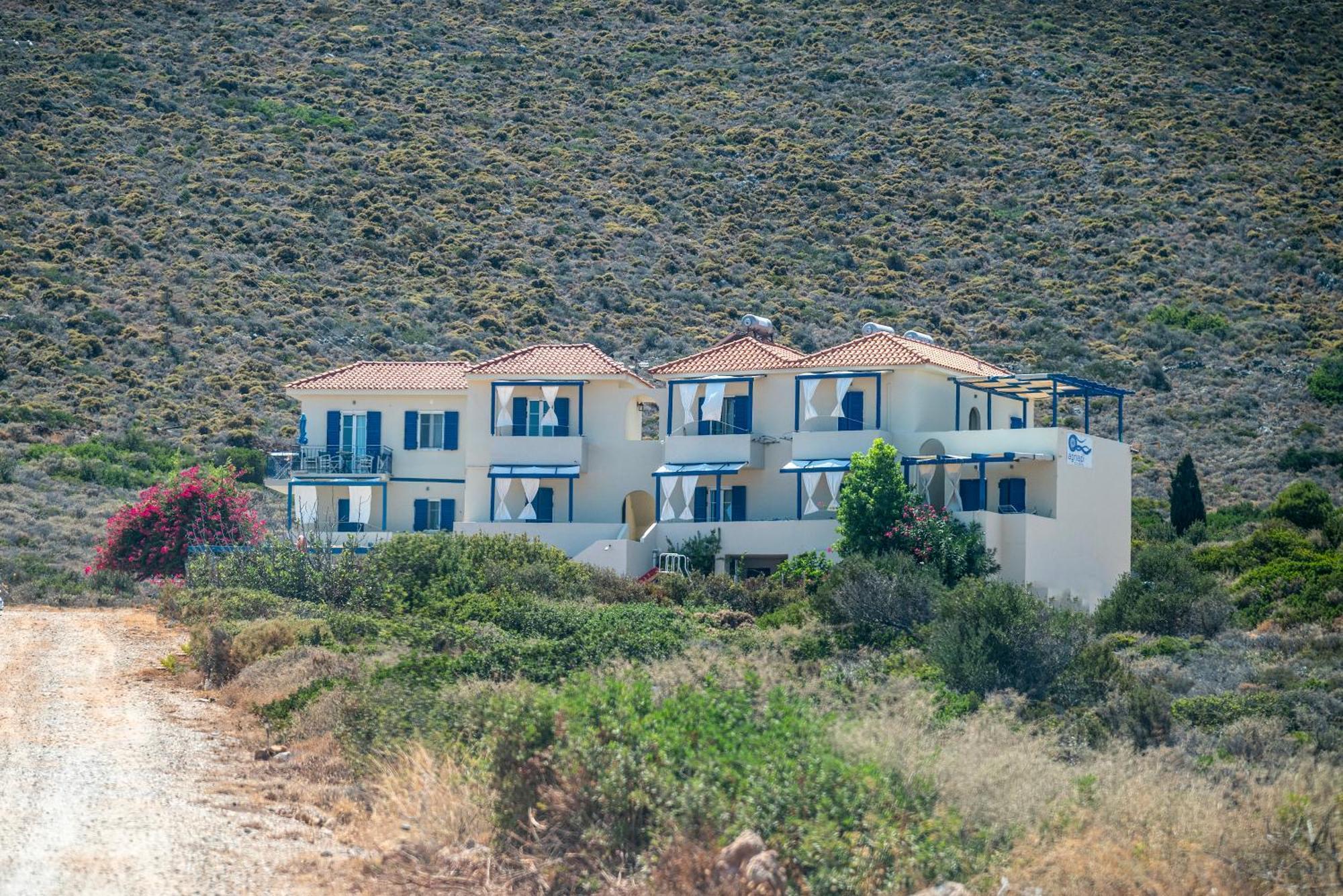 Agnadi Blue Apartments Диакофти Экстерьер фото